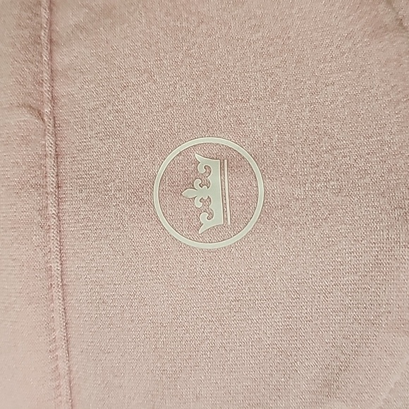 Peter millar pink long sleeve top Activewear. Henley style with zipper Excellent - Picture 8 of 12